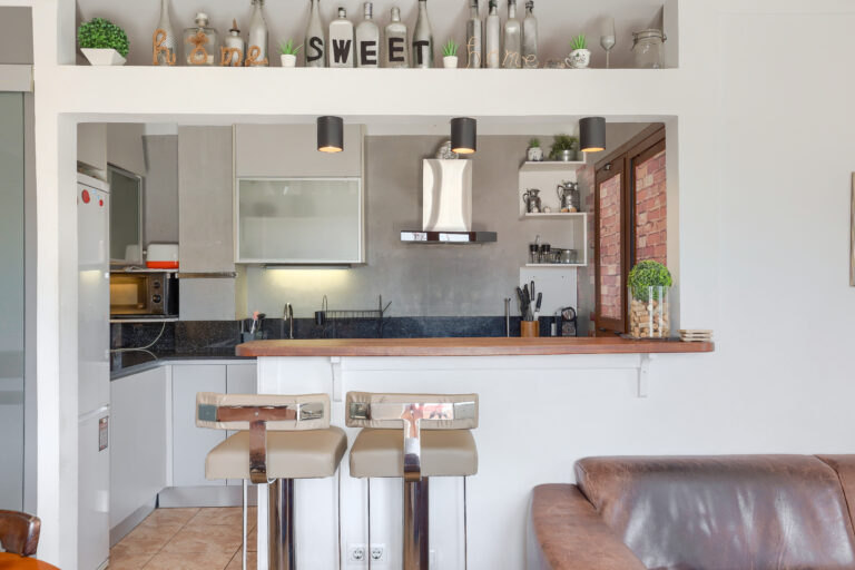 Kitchen 1 - 2